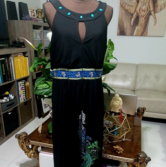 STUDIO I Dresses & Skirts - BEAUTIFUL MAXI DRESS PEACOCK PAISLEY 16